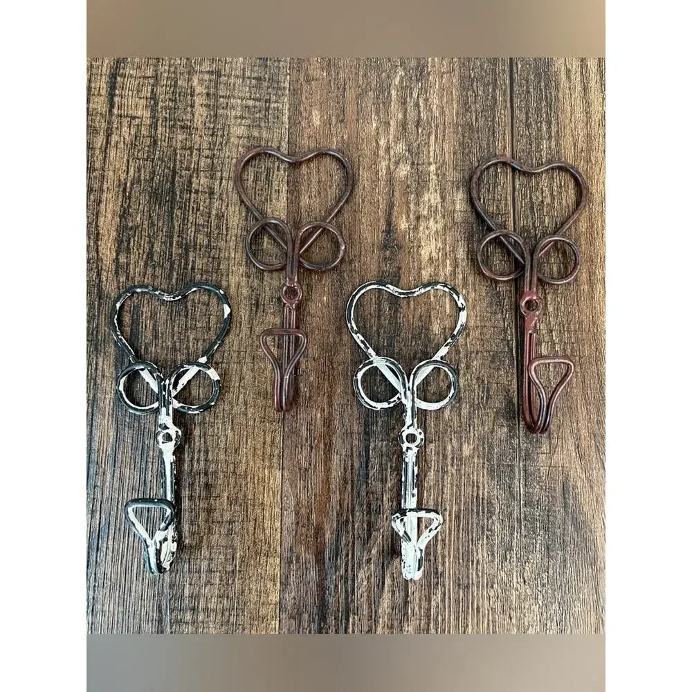Shabby Chic Heart Wall Hooks Holders Chippy Country Wall Decor Small White Brown